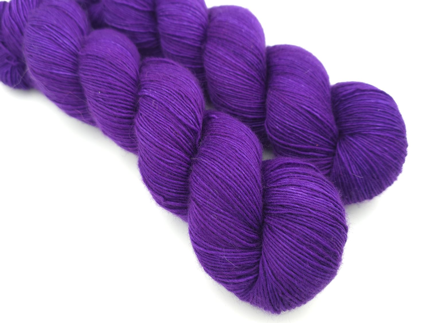 Purple Rain Superwash Merino Singles 366m/100g
