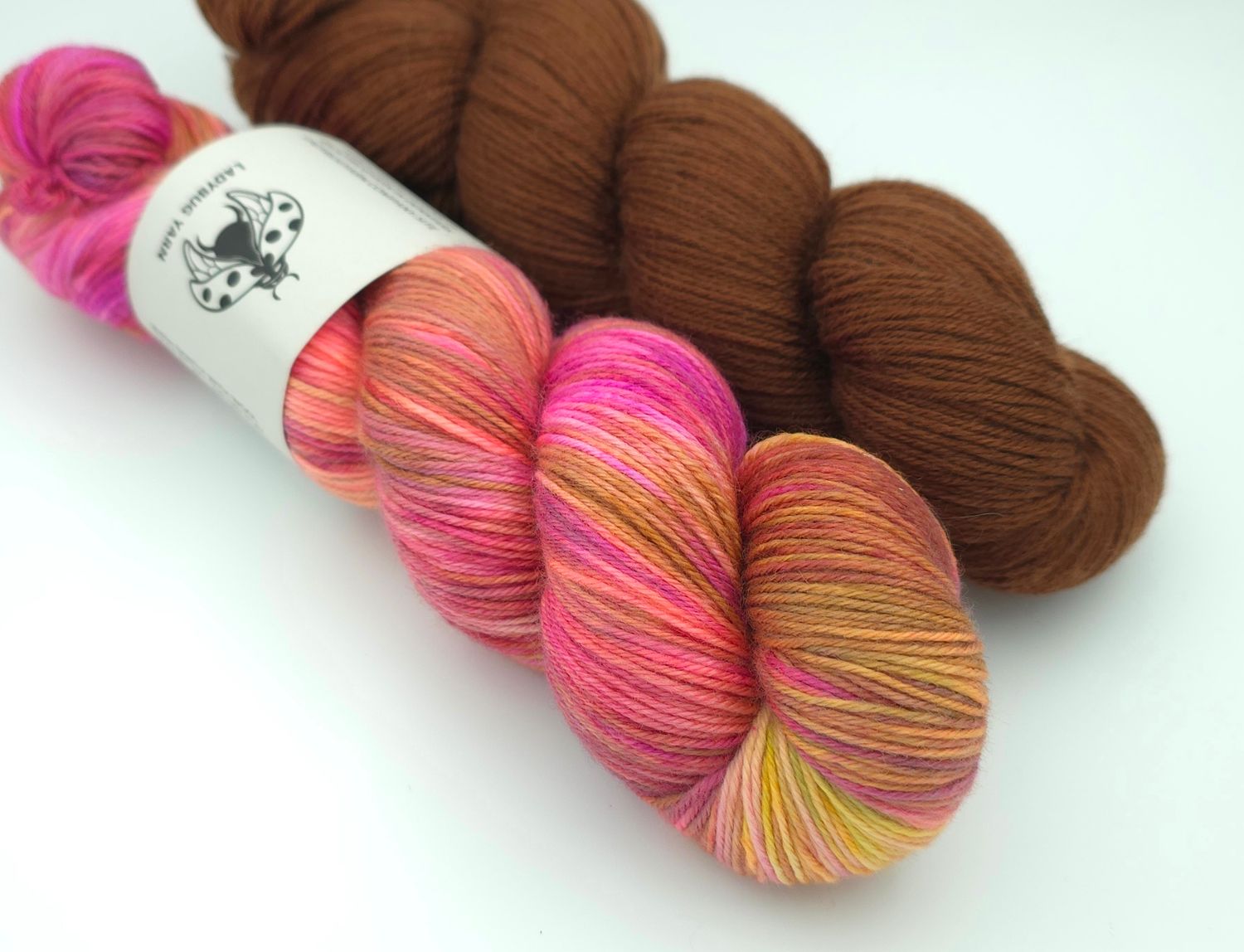 Fading Rose/5639 Ladybug meets Cascade Heritage