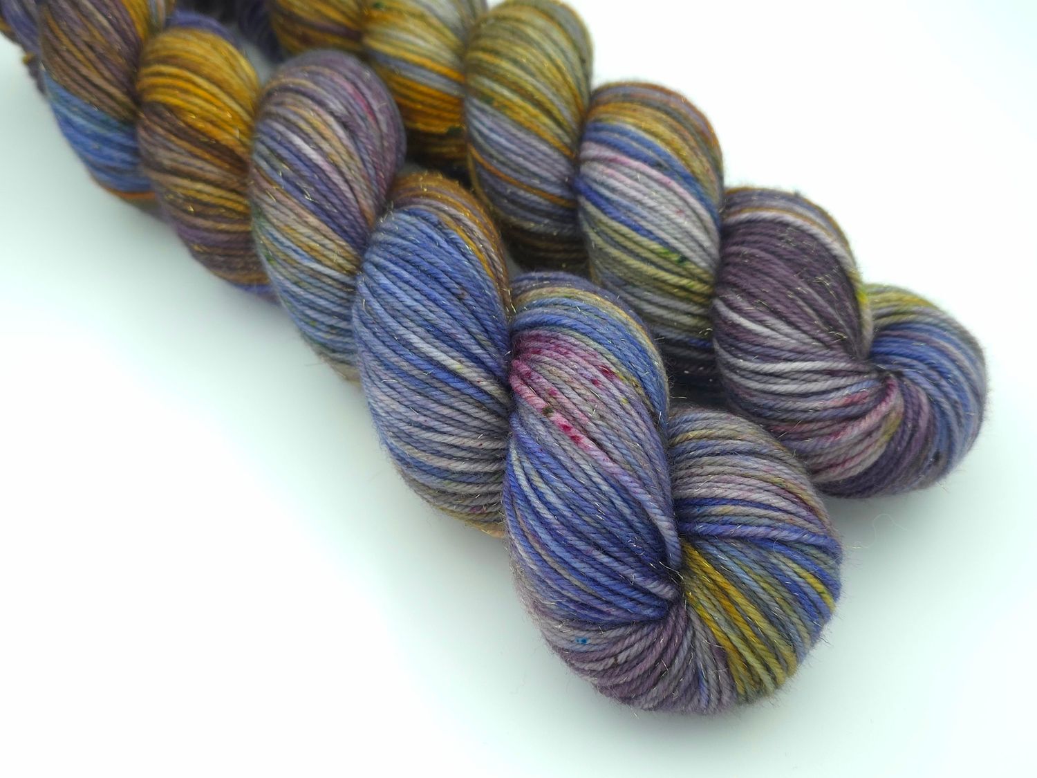 Potluck Ladybug Glitter Sock DK 212m/100g Potluck Ladybug Glitter Sock DK 212m/100g