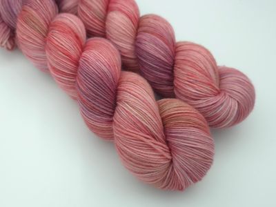 Antique Rose Ladybug on Cascade Heritage Antique Rose Ladybug on Cascade Heritage