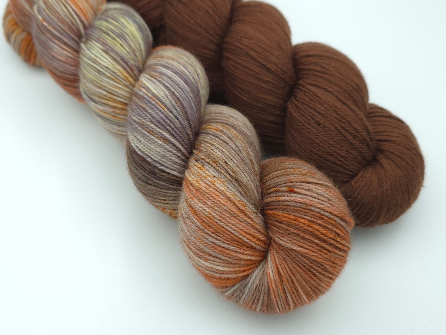 November Glow/ 5639 Heritage Match Set