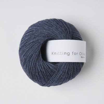 Knitting for Olive Merino - Blue Whale Knitting for Olive Merino - Blue Whale