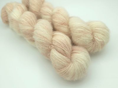 Keshi Brushed Super Soft 50g/400 m