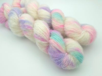 Fata Morgana Super Soft 50g/400 m Fata Morgana Super Soft 50g/400 m