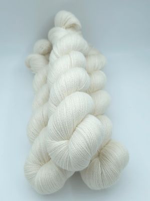 Undyed Suri Silk Ultra Lace