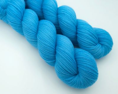 Sky Ladybug on Organic Merino 400m/100g