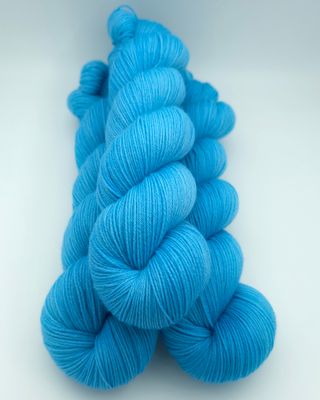 Sky Ladybug on Organic Merino 400m/100g