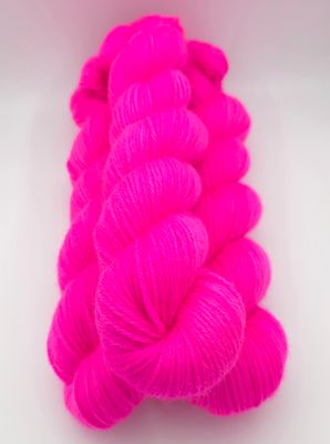 Barbie Ladybug on Organic Merino 225m/100g
