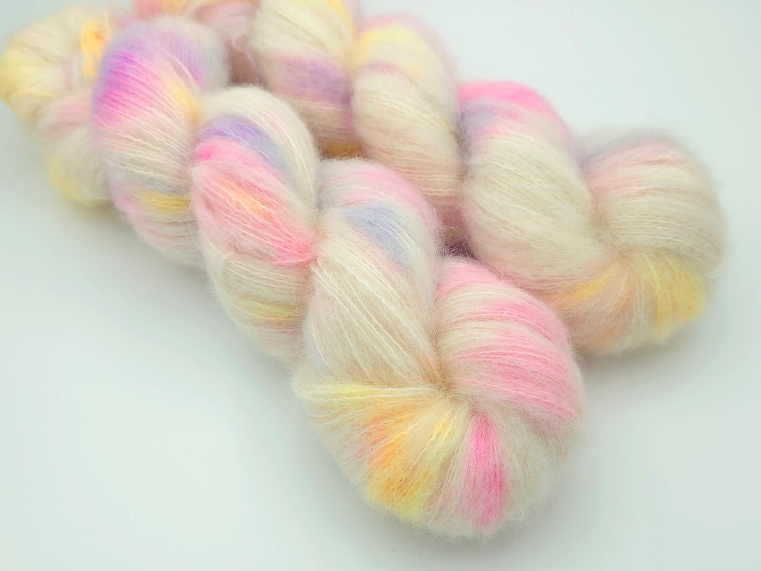 Etherial Brushed Super Soft 50g/400 m Etherial Brushed Super Soft 50g/400 m