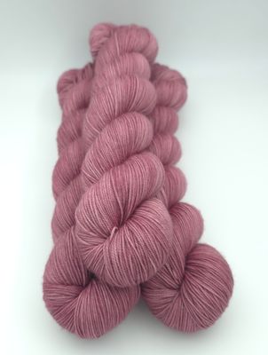 Rosewood Superwash Merino 400m/100g
