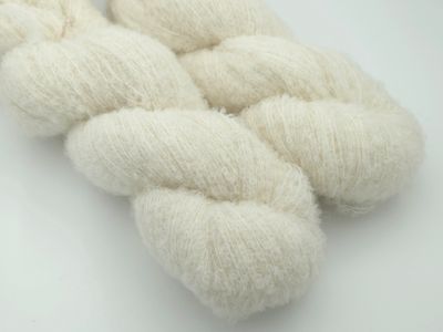 Natural white Alpaca Bouclé Lace 800m/100 g