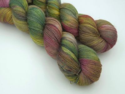 Scotland Suri Silk Ultra Lace Scotland Suri Silk Ultra Lace