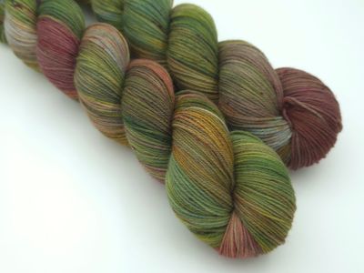 Scotland Mystery Yarn Ladybug on Organic Merino Scotland Mystery Yarn Ladybug on Organic Merino