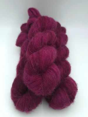 Burgundy Super Soft 50g/400 m