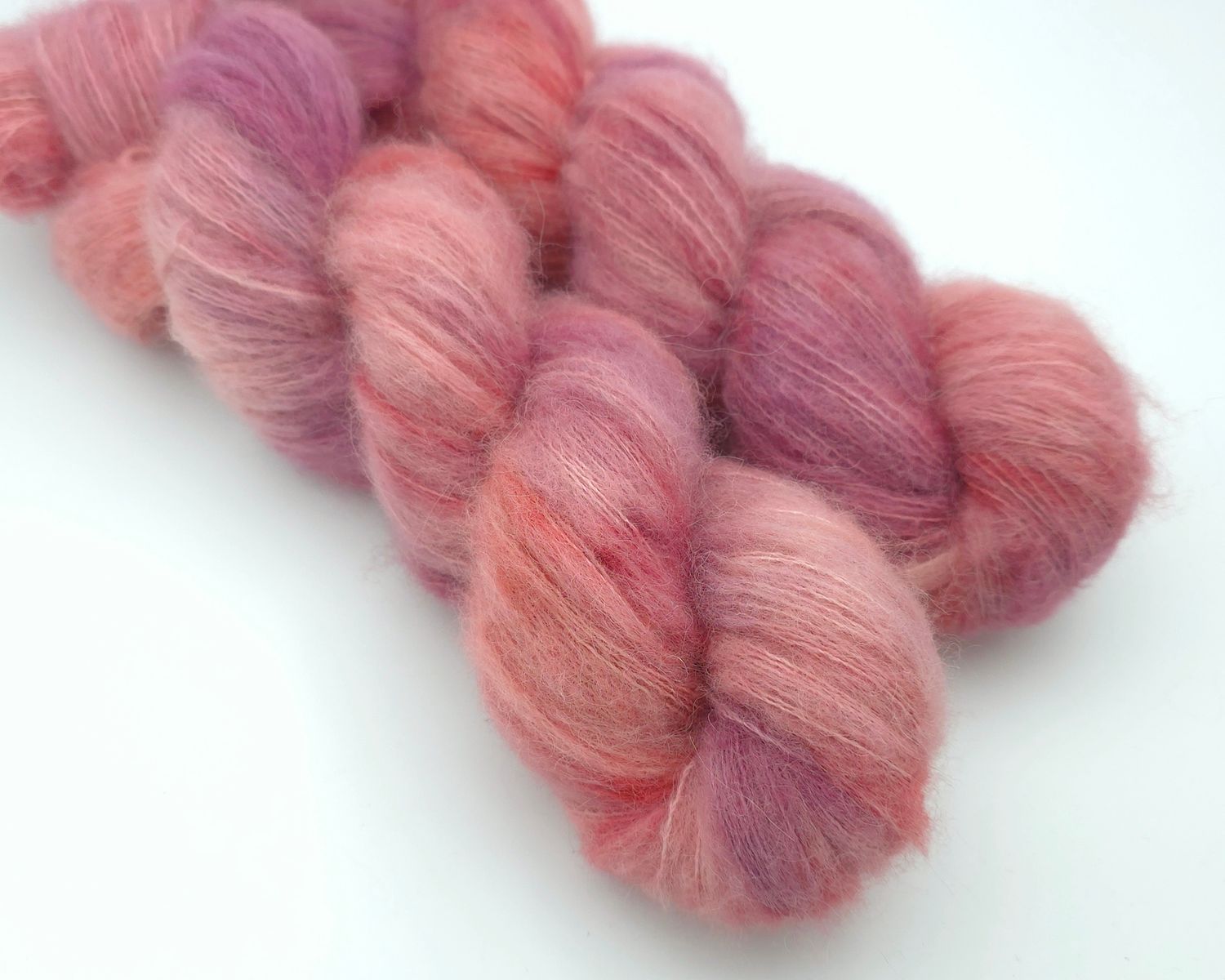 Antique Rose Brushed Super Soft 50g/400 m