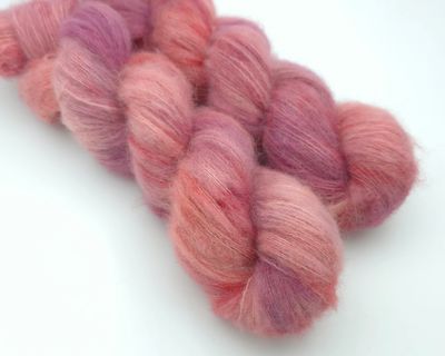 Antique Rose Brushed Super Soft 50g/400 m