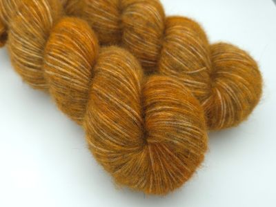Fools Gold Alpaca Blow 300m/100 g Fools Gold Alpaca Blow 300m/100 g