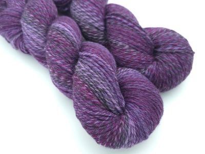 Cascade 220 Superwash Wave - 111 Nightshade