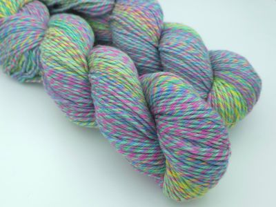 Cascade 220 Superwash Wave -120 Springtime