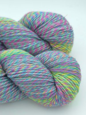 ​​​Cascade 220 Superwash Wave -120 Springtime