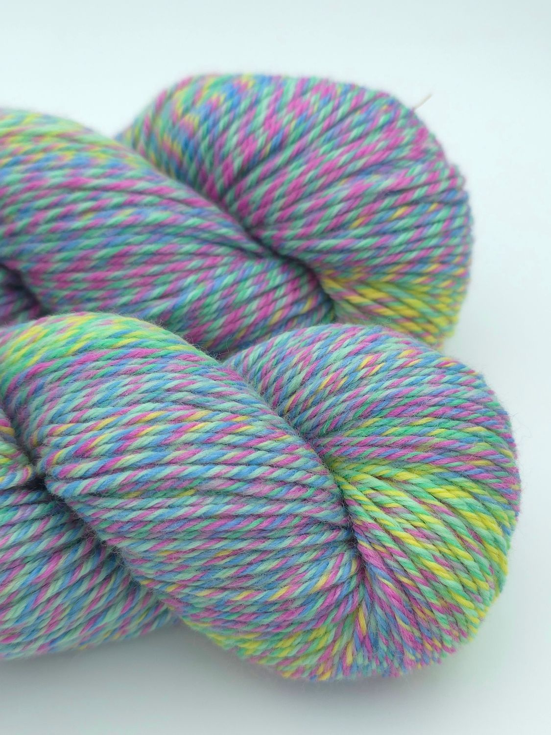 ​​​Cascade 220 Superwash Wave -120 Springtime