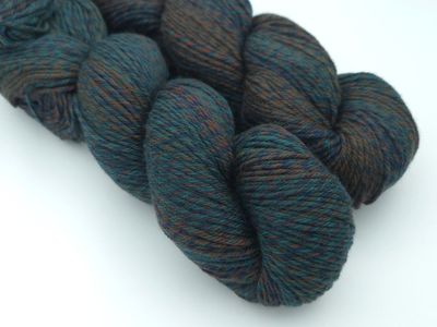​​​Cascade 220 Superwash Wave - 115 Dusk