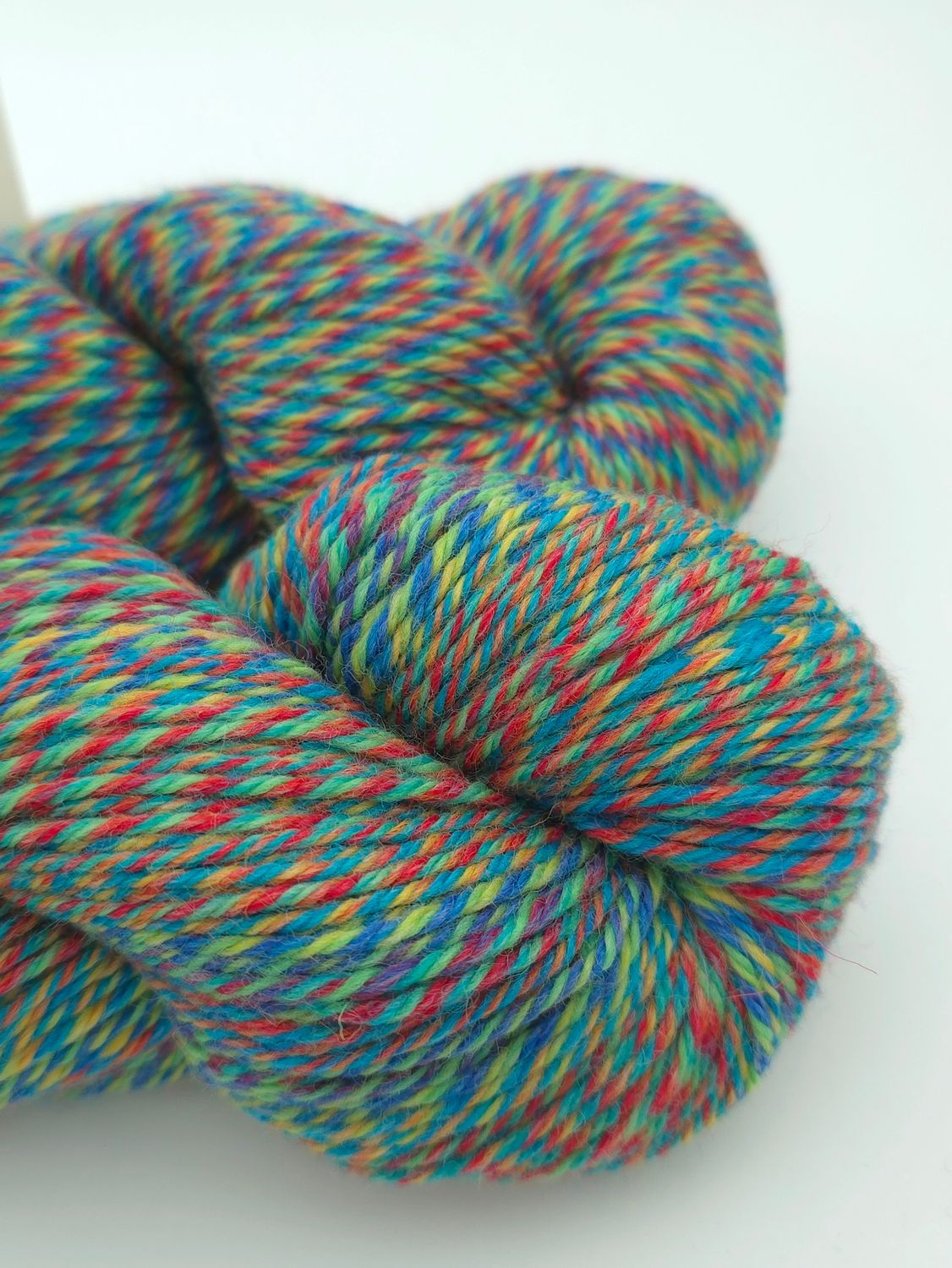 ​​​Cascade 220 Superwash Wave -131 Spectrum