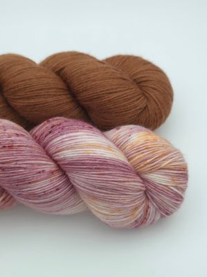 Magnolia/5782 Heritage Match Set