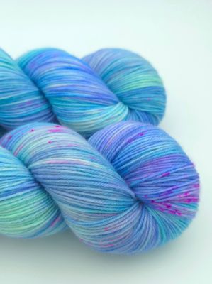 Sisu Ladybug on Cascade Heritage Sisu Ladybug on Cascade Heritage