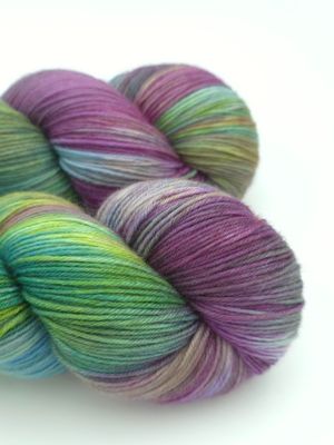 Potluck Ladybug on Cascade Heritage