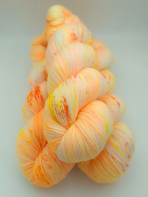 Mango Swirl Ladybug on Cascade Heritage