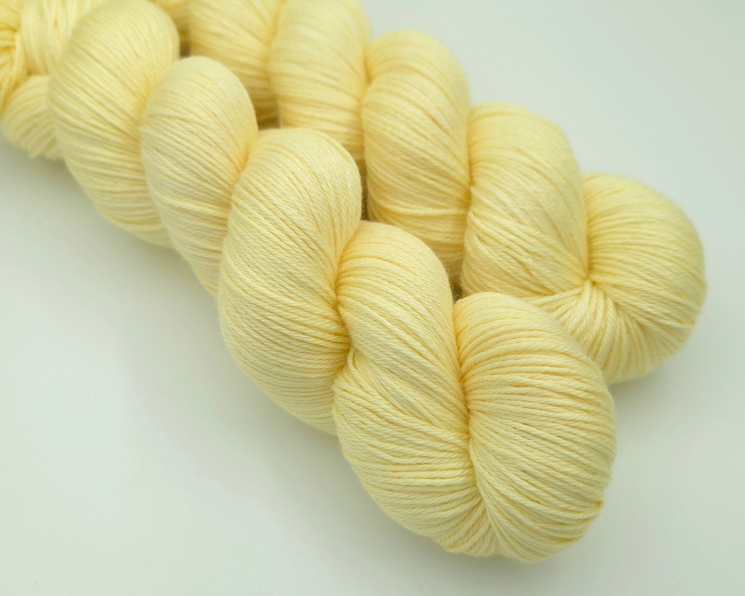 Mellow Yellow Fifty Fifty Merino/Silke 400m/100g