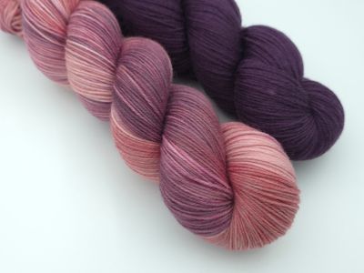 Antique Rose/5605 Heritage Match Set