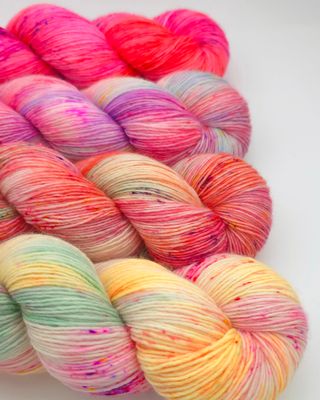 Kimono Fade Superwash Merino Singles 366m/100g