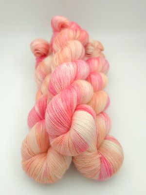 Melon Salad Silk Ultra Lace