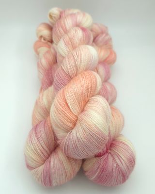 Flawless Suri Silk Ultra Lace