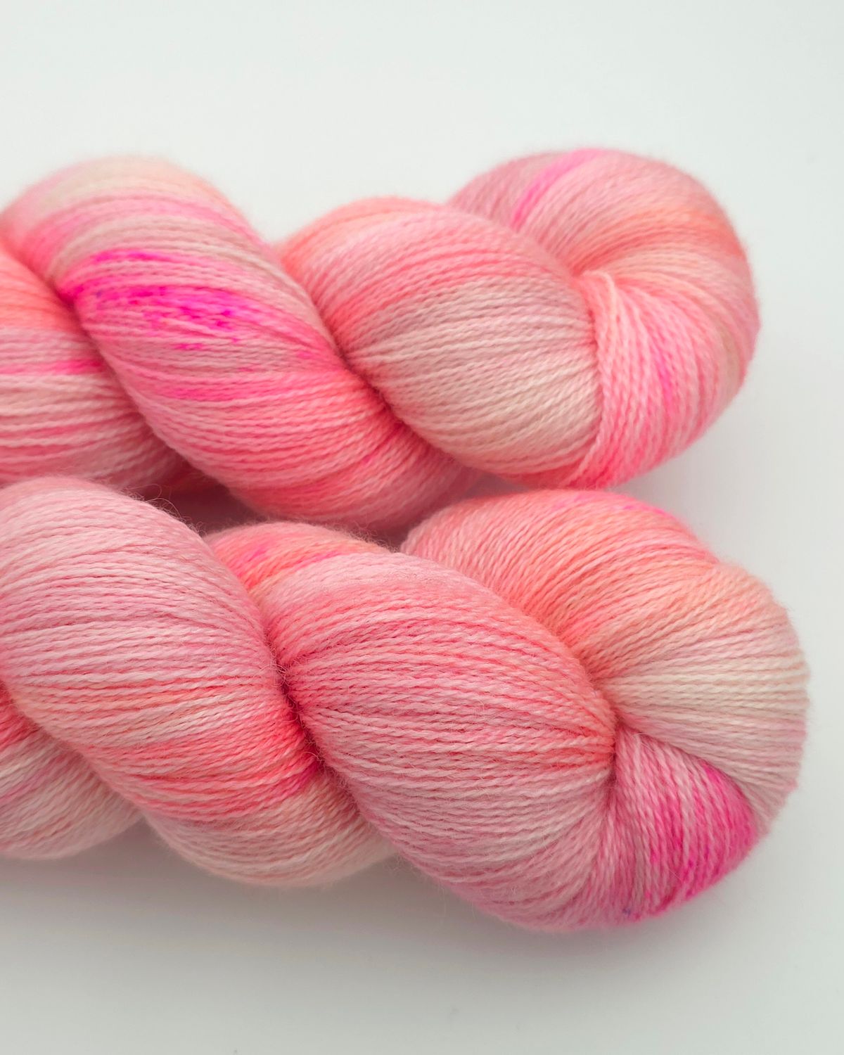 Cherry Flower BFL/Silke Lace