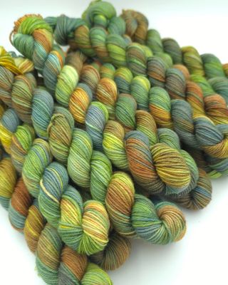 Forest Floor Minis Ladybug on Organic Merino 80m/20g