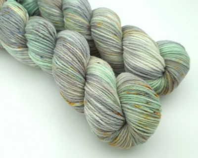 Barbie Ladybug on Organic Merino 225m/100g