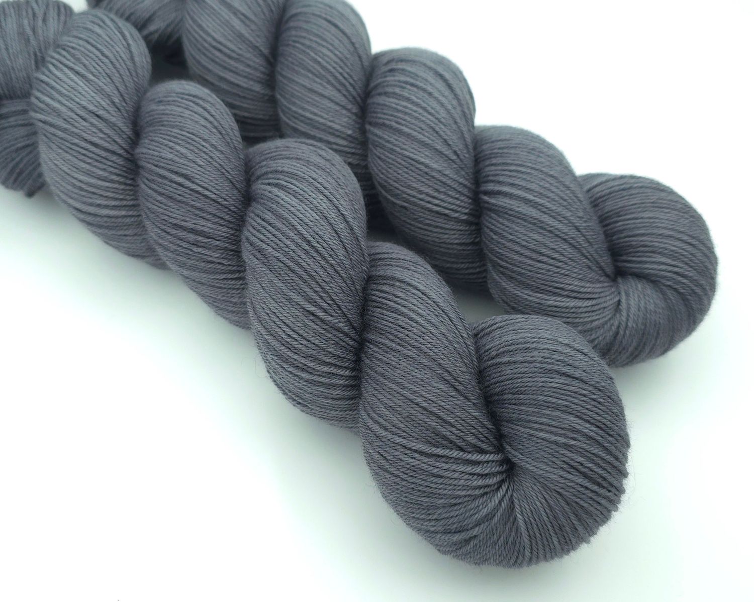 Anchor Ladybug on Organic Merino 400m/100g Anchor Ladybug on Organic Merino 400m/100g
