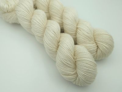 Natural Fifty Fifty Merino/Silk 230m/100g