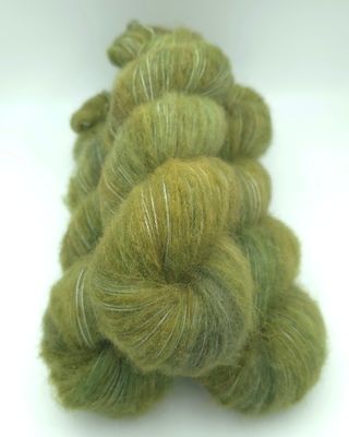 Olive Alpaca Cloud 380 m/100 g