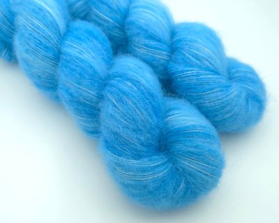 Moroccan Blue Alpaca Cloud 380 m/100 g Moroccan Blue Alpaca Cloud 380 m/100 g