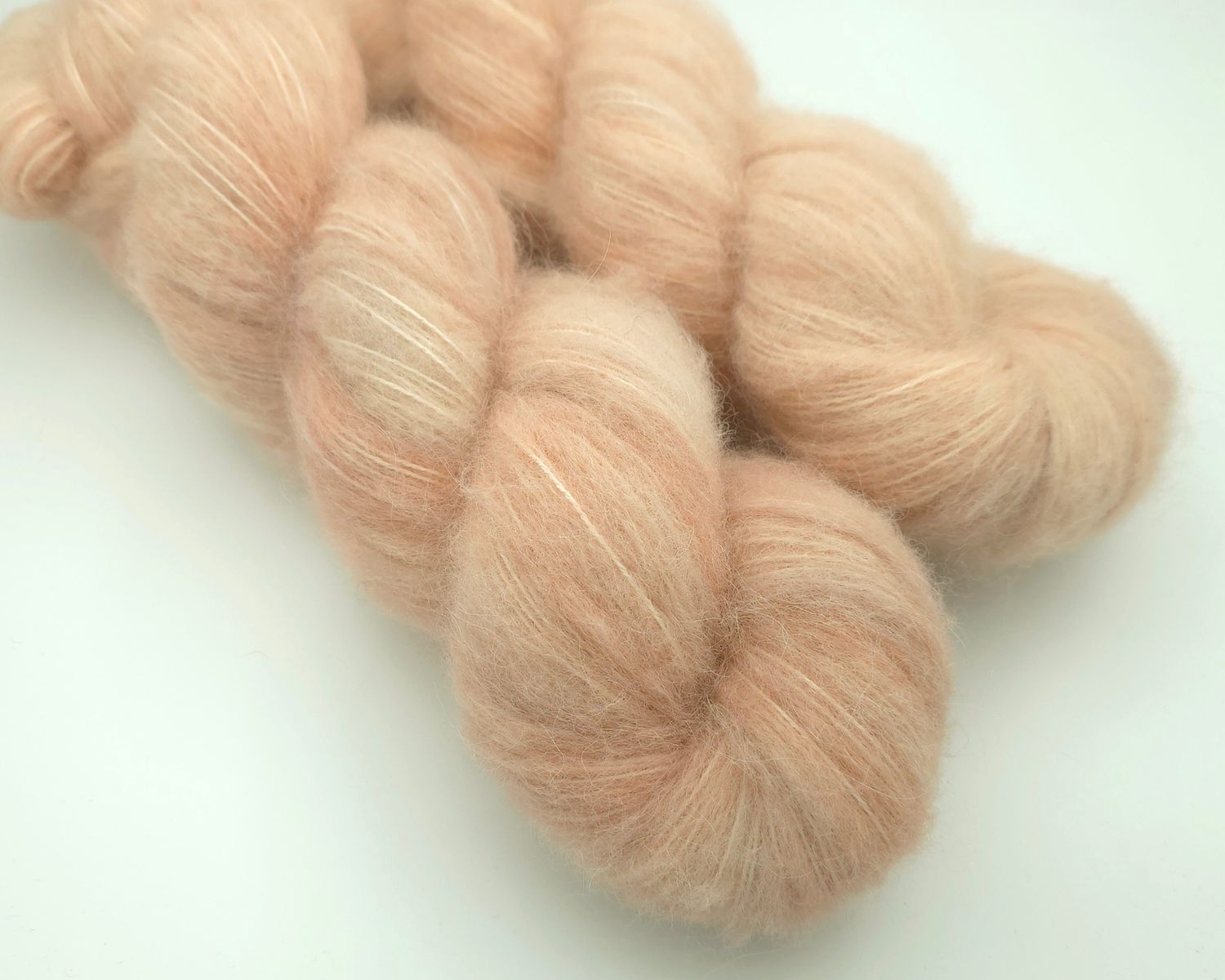 Bisque Alpaca Cloud 380 m/100 g Bisque Alpaca Cloud 380 m/100 g