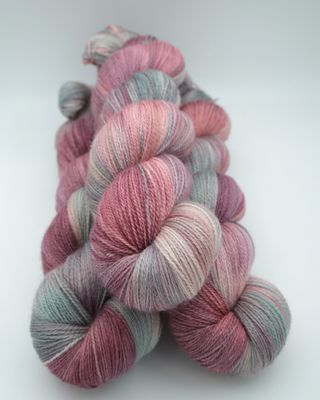 Italy BFL/Silke Lace