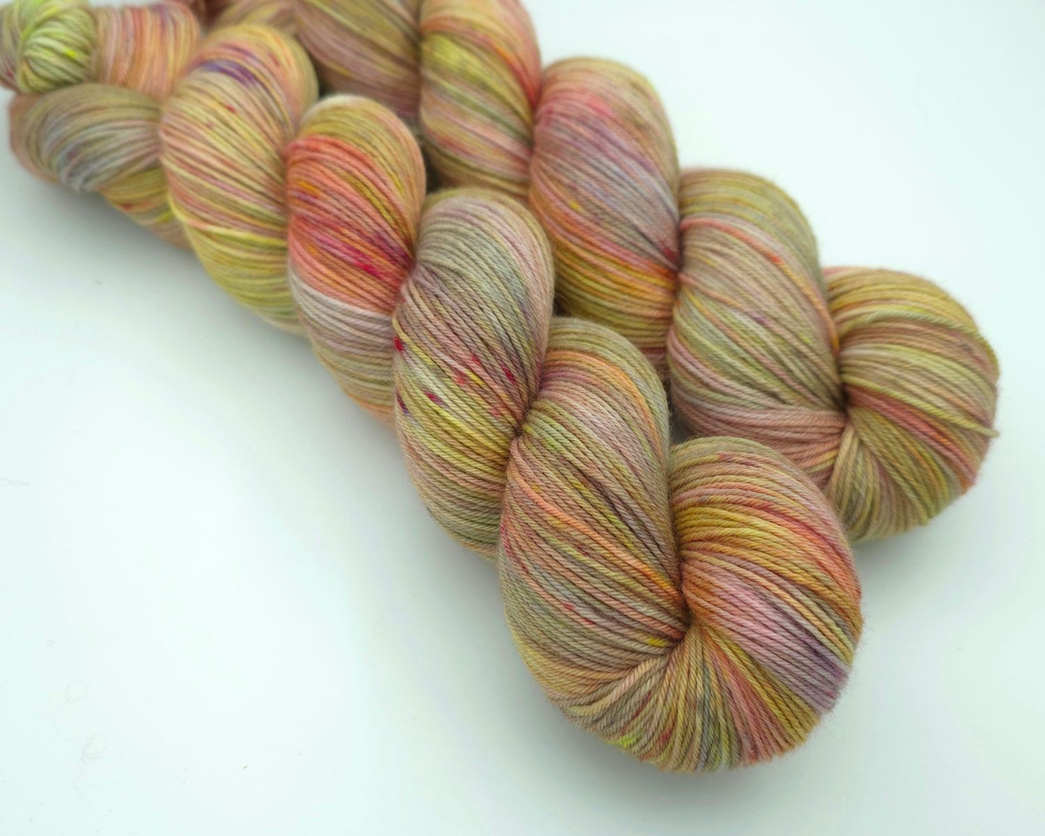 Remembrance Ladybug on Organic Merino 400m/100g Remembrance Ladybug on Organic Merino 400m/100g