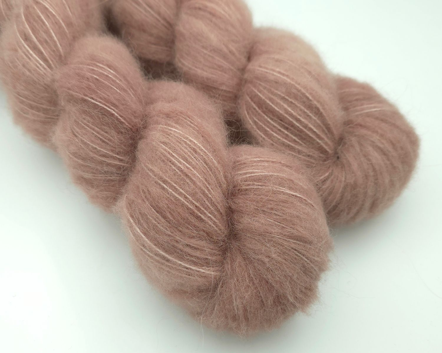 Nougat Alpaca Cloud 380 m/100 g Nougat Alpaca Cloud 380 m/100 g