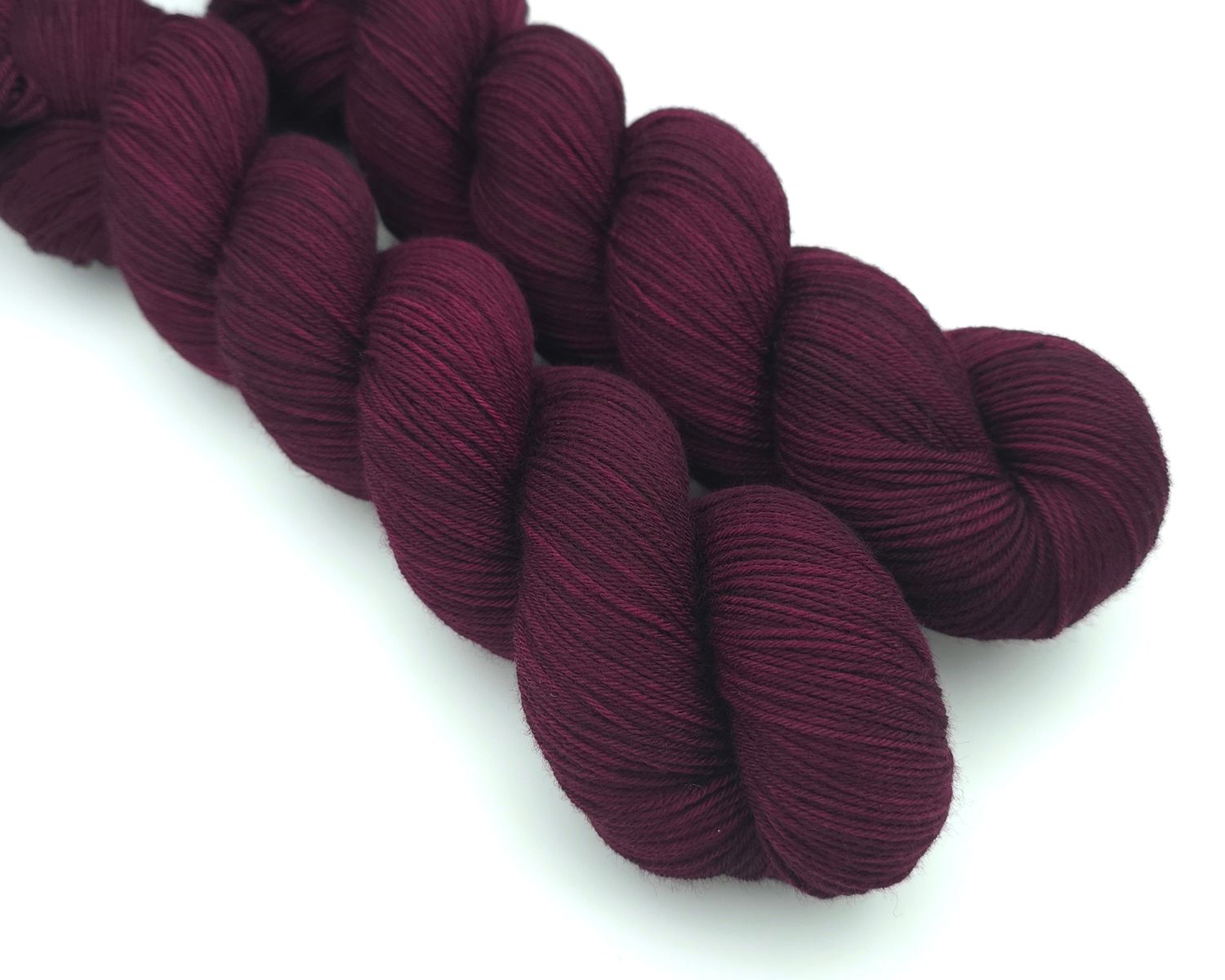 Glazed Burgundy Ladybug on Organic Merino 400m/100g