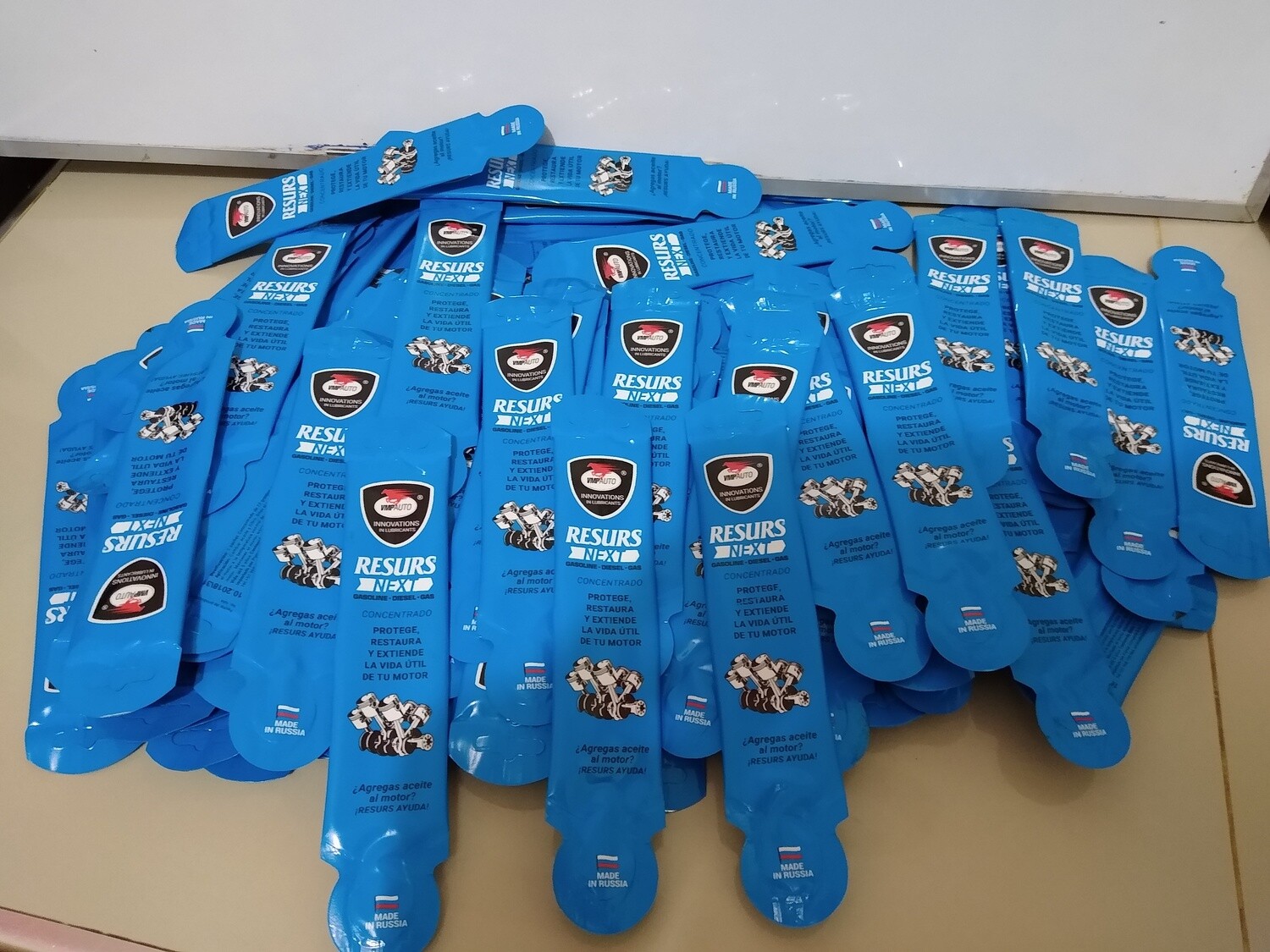 RESURS NEXT CONCENTRADO EN SACHET DE 17 GRAMOS.