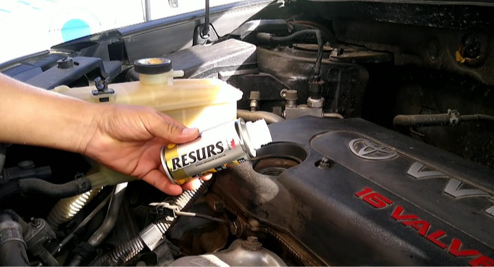 RESURS DE 100 ML. SUPER LIMPIADOR Y DESCARBONIZADOR PARA MOTOR.